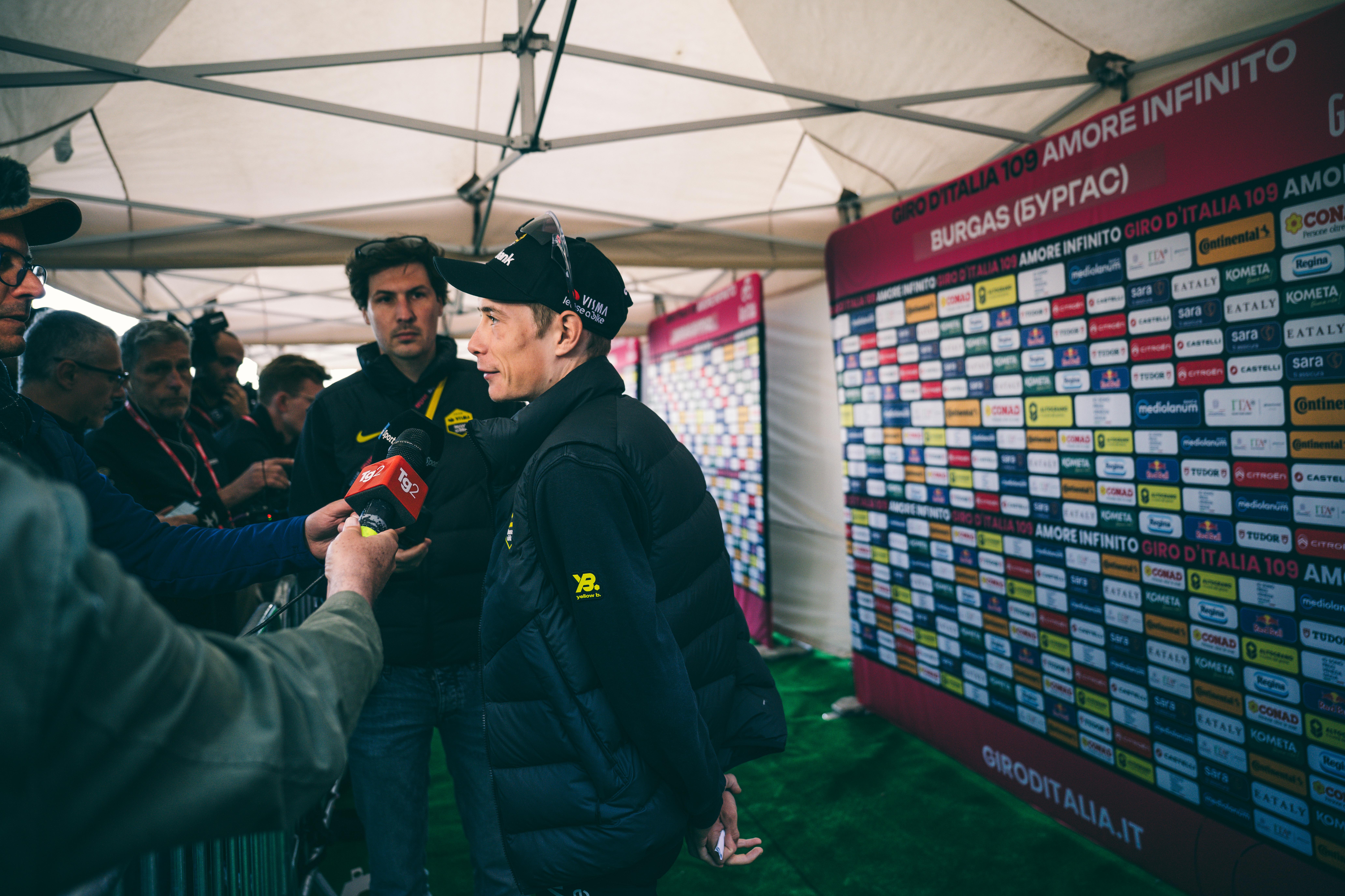 Dentro il Giro, prima del Giro. - 10